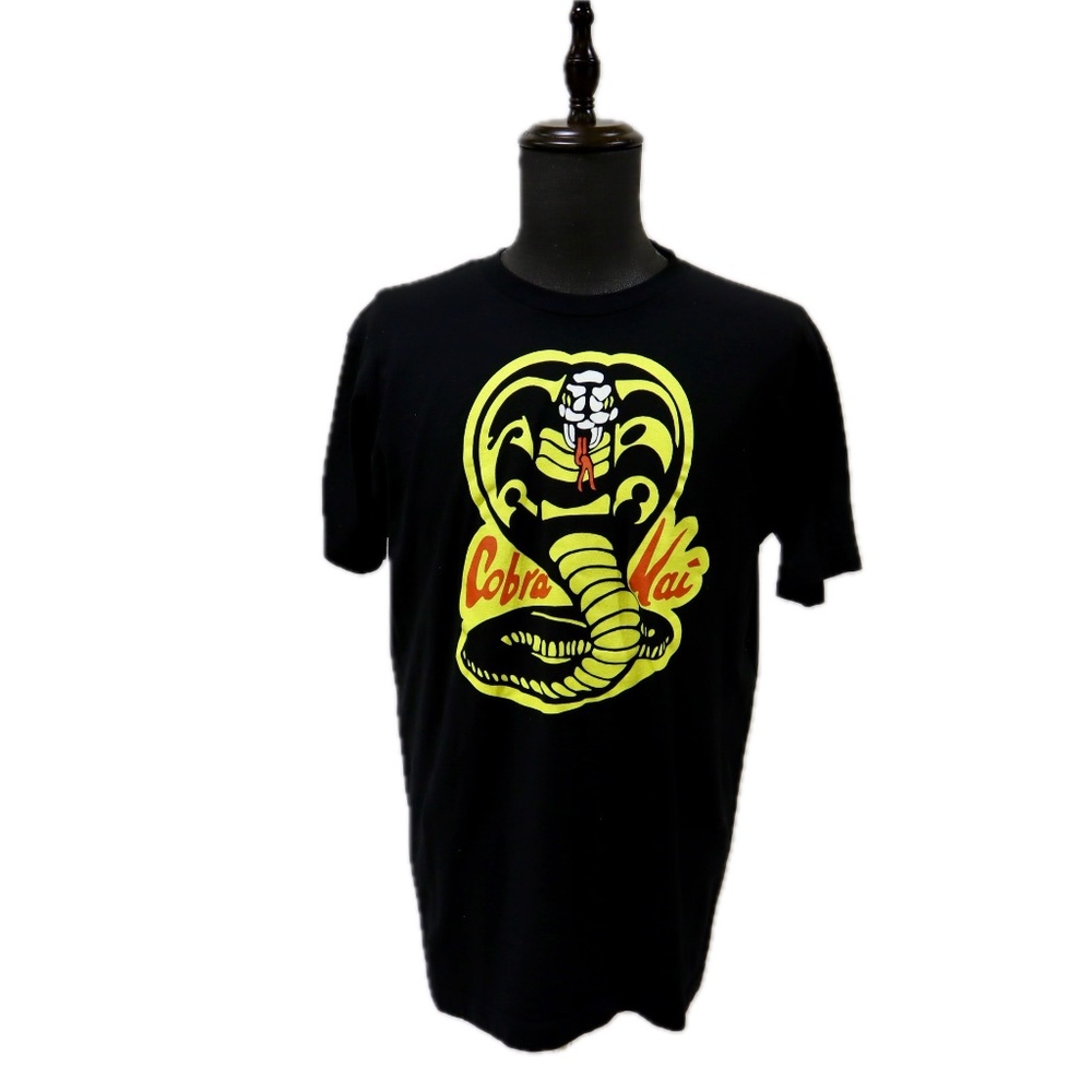 Cobra Kai Men's Large T-Shirt Black Karate Kid